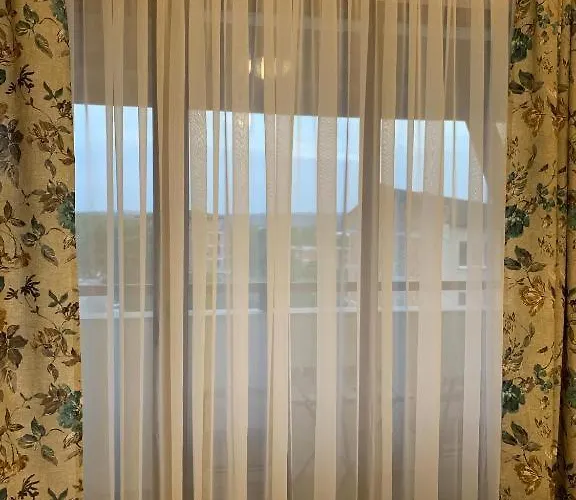 Mm Complex Dimitrovi *